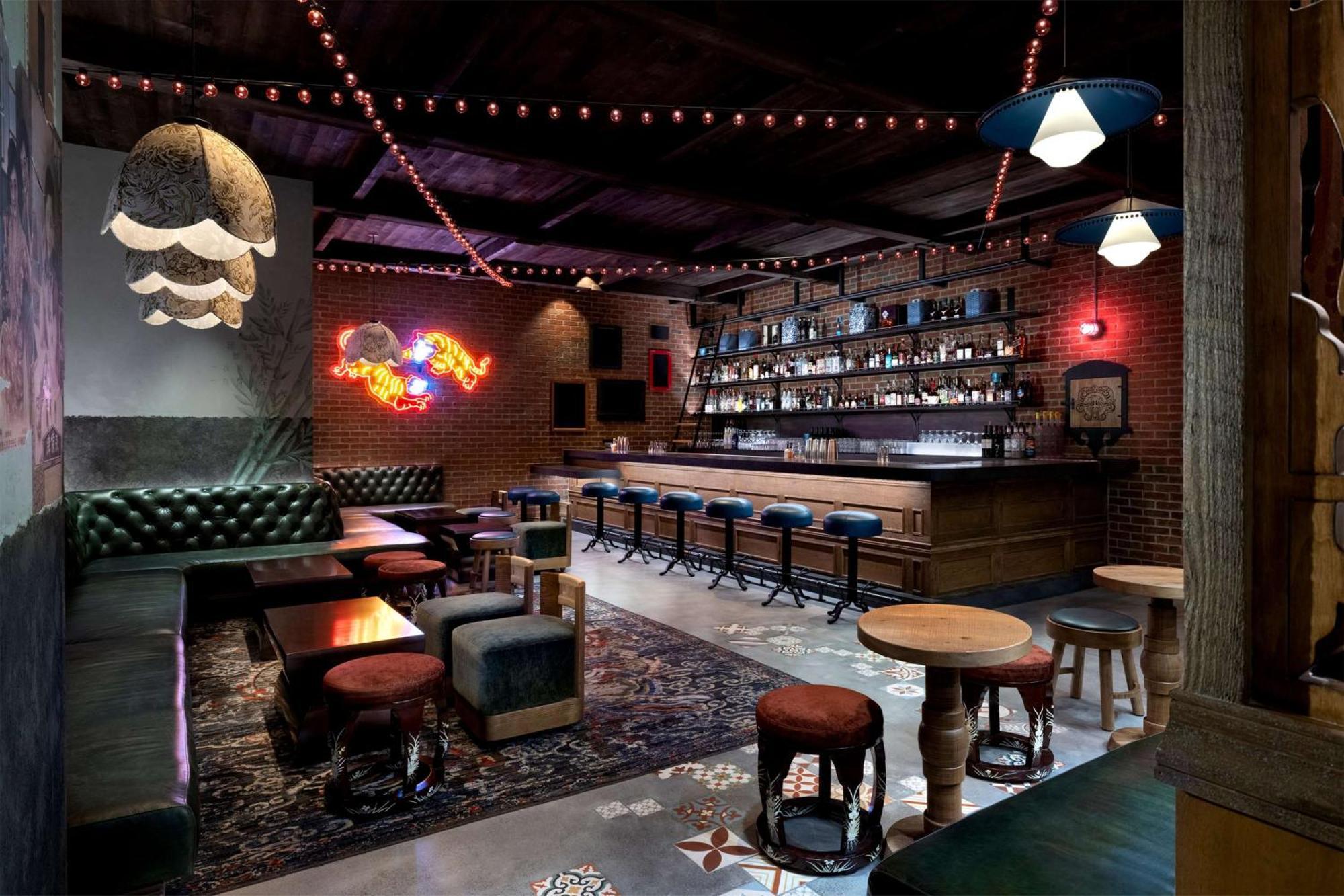 คอนราด ลาสเวกัส แอต รีสอร์ต เวิร์ลด์ Hotel ภายนอก รูปภาพ The interior of the bar
